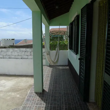 Casa de Férias Vista Para Os Ilheus Angra do Heroísmo